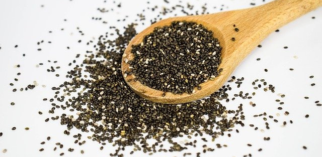 how-to-fit-chia-seeds-into-your-everyday-diet