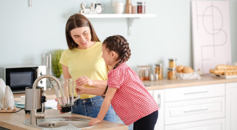 Best-Blenders-Review-easy-to-clean